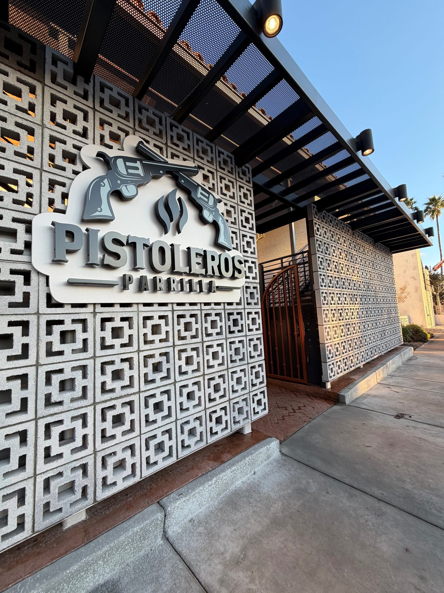 Pistoleros, restaurant